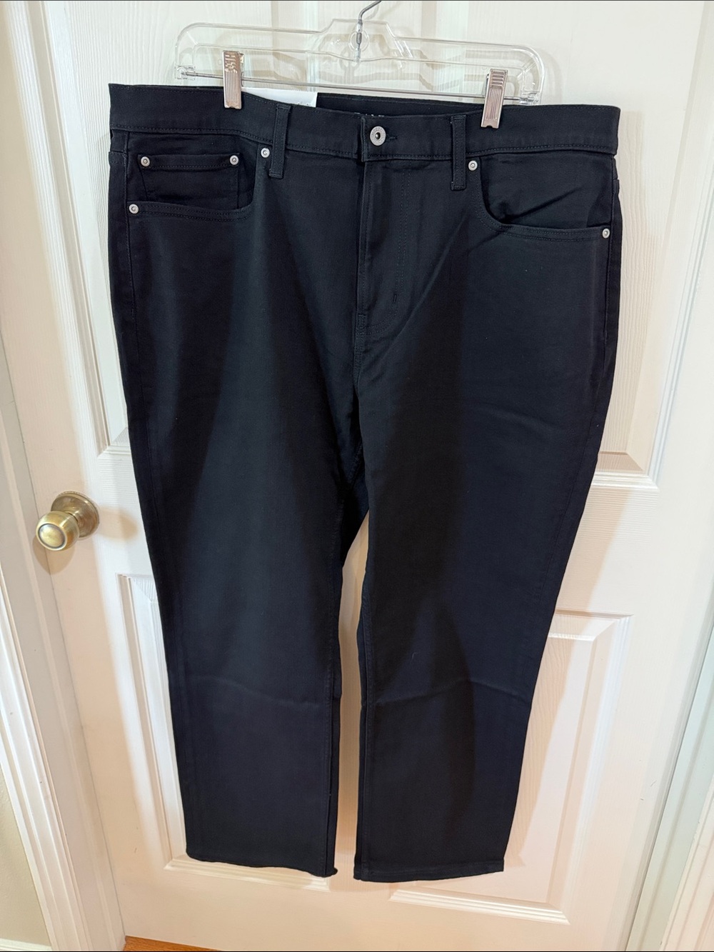 Jos. A. Bank Men's Traditional Fit Denim Black Jeans Sz 38/30.  NWT. Box1